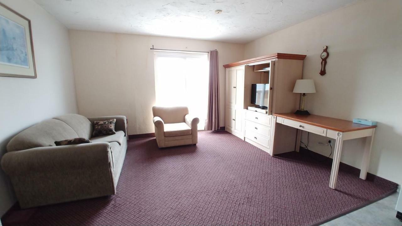 Castle Motel